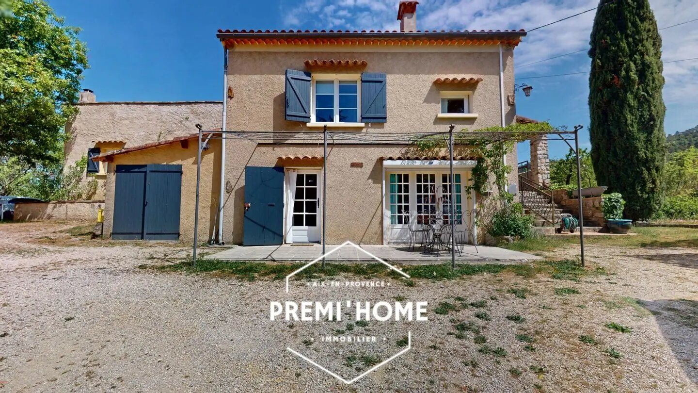 Maison à vendre, 165m², Mazaugues