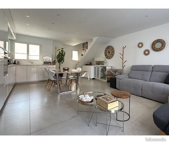 Maison à vendre, 85m², Loupian