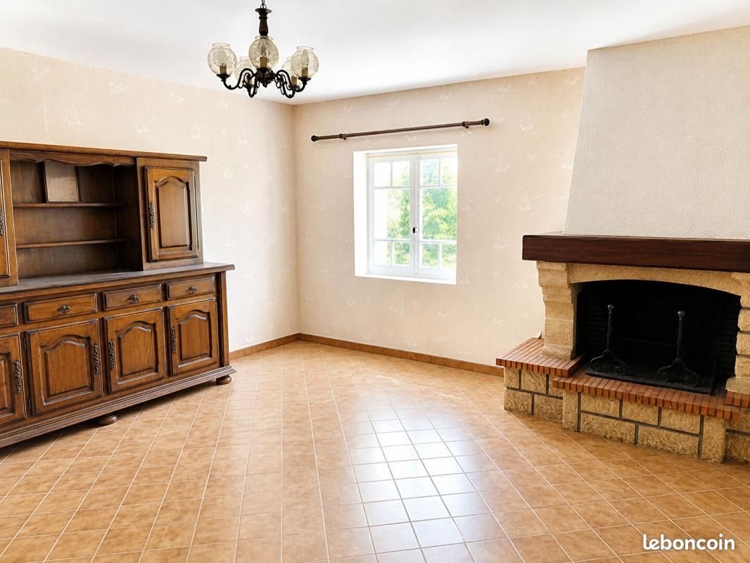 Maison à vendre, 158m², Ayzieu