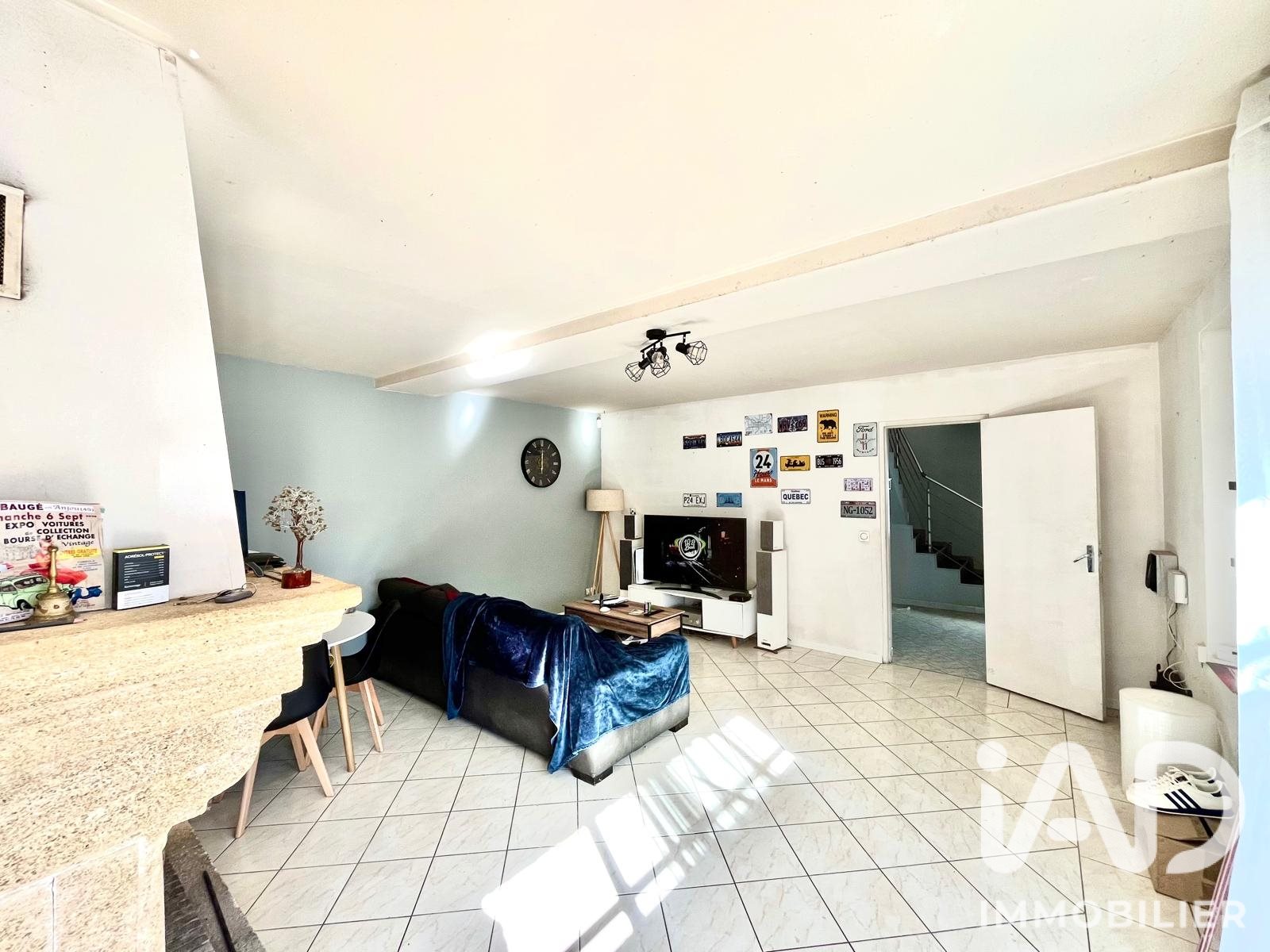Maison à vendre, 127m², Huillé-Lézigné