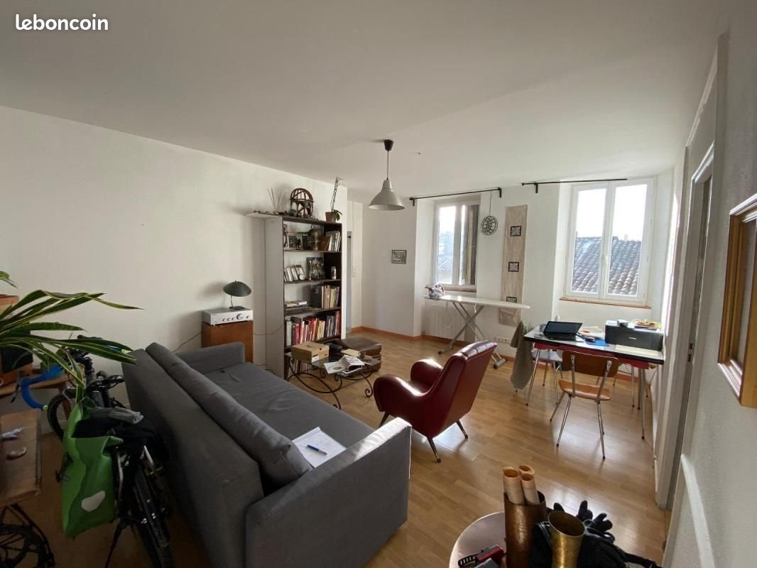 Appartement à louer, 53m², Die