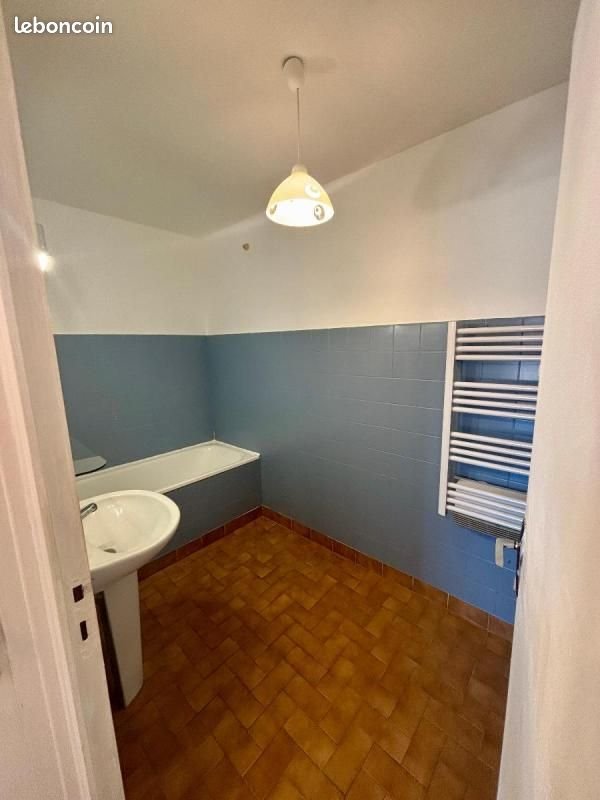 Appartement à louer, 72m², Crest