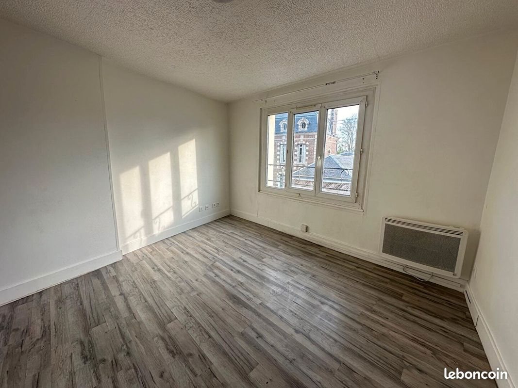 Appartement à louer, 19m², Beauvais