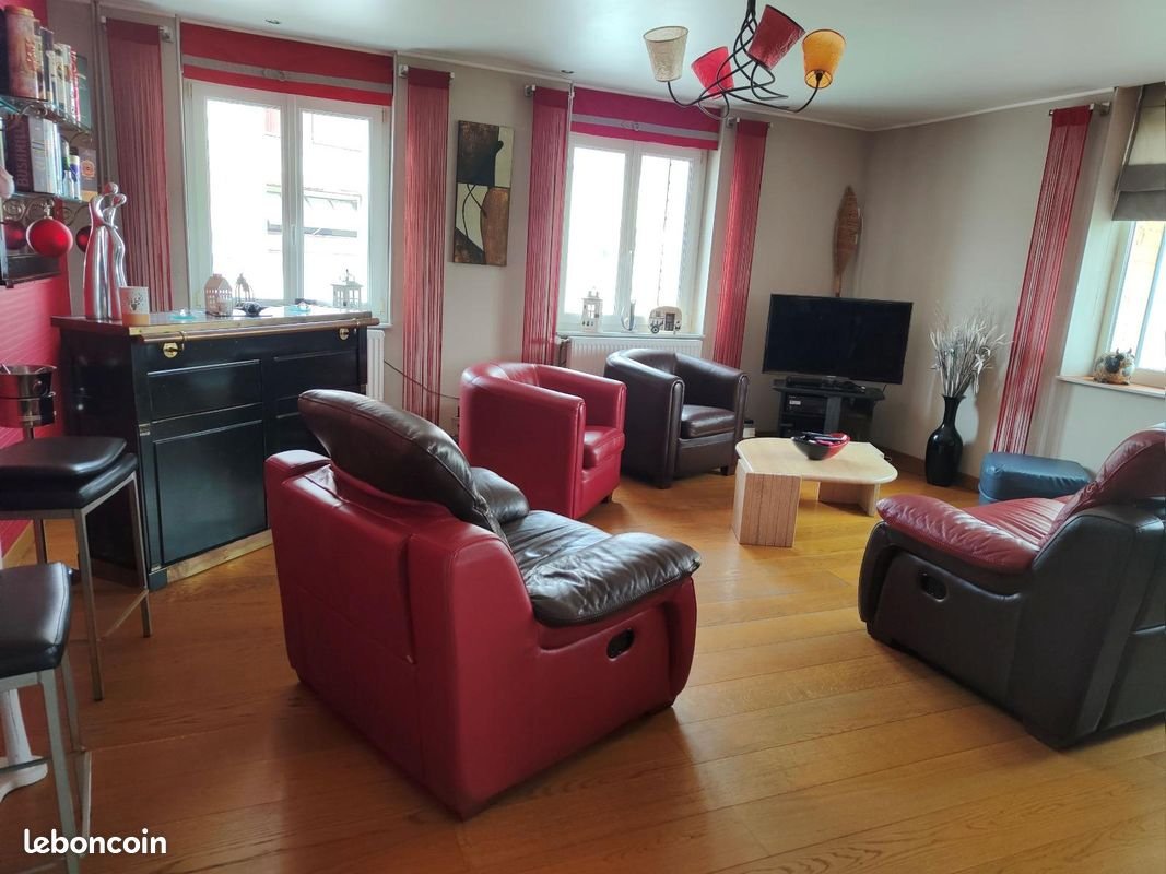 Maison à vendre, 297m², Etroeungt