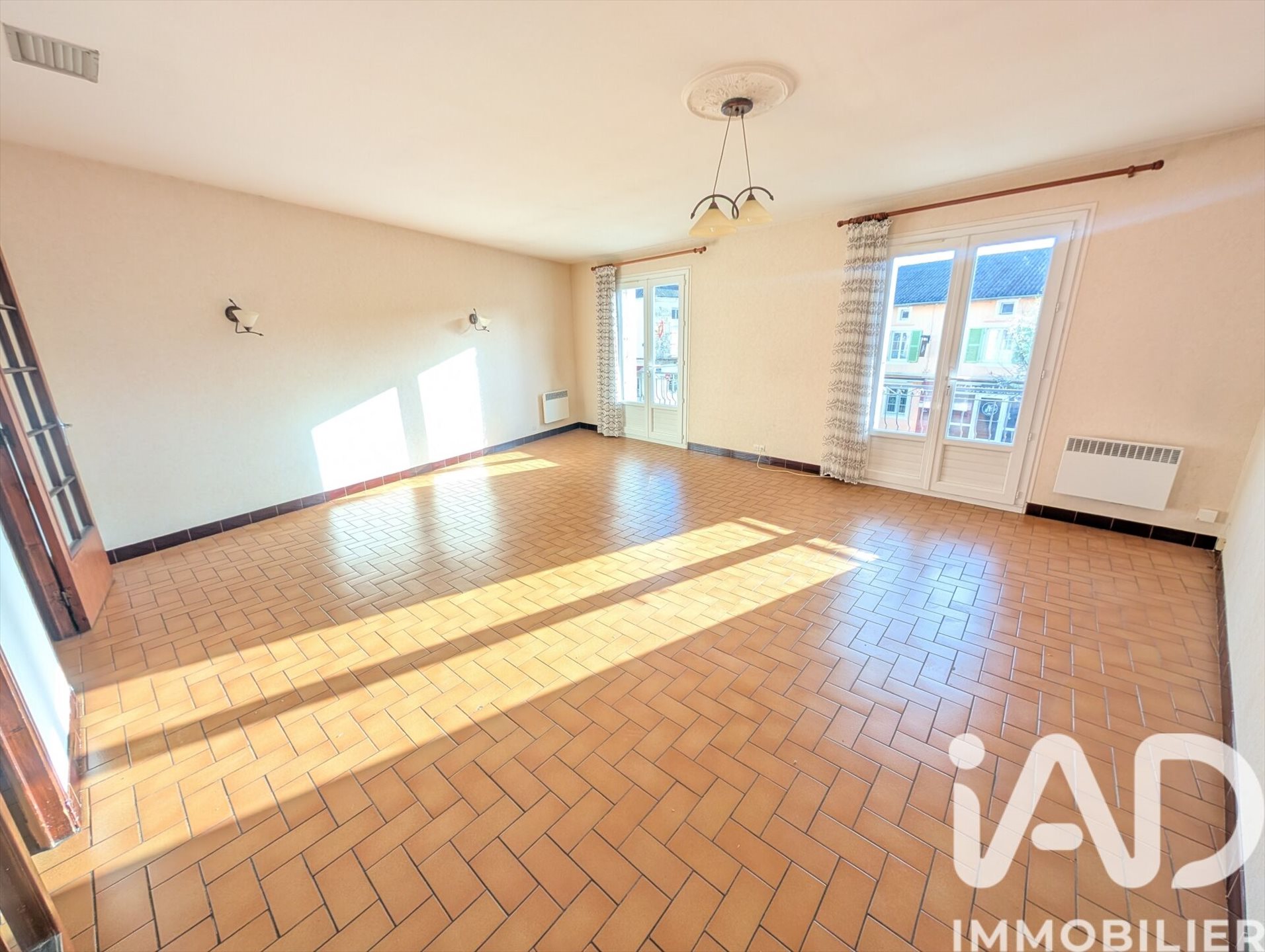 Maison à vendre, 155m², Lussac-les-Châteaux