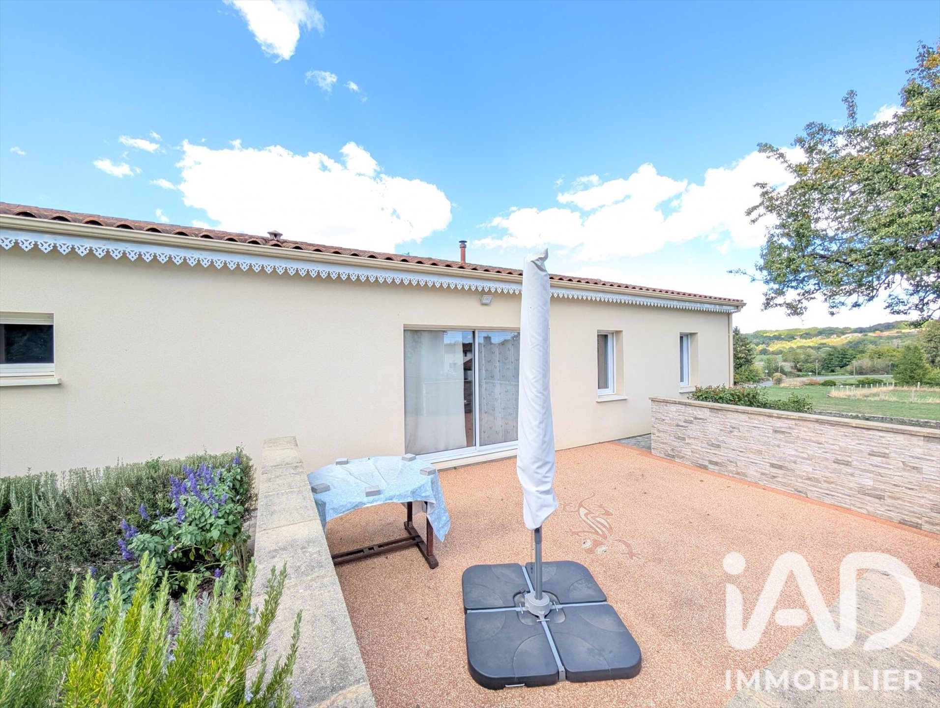 Maison à vendre, 97m², Civaux