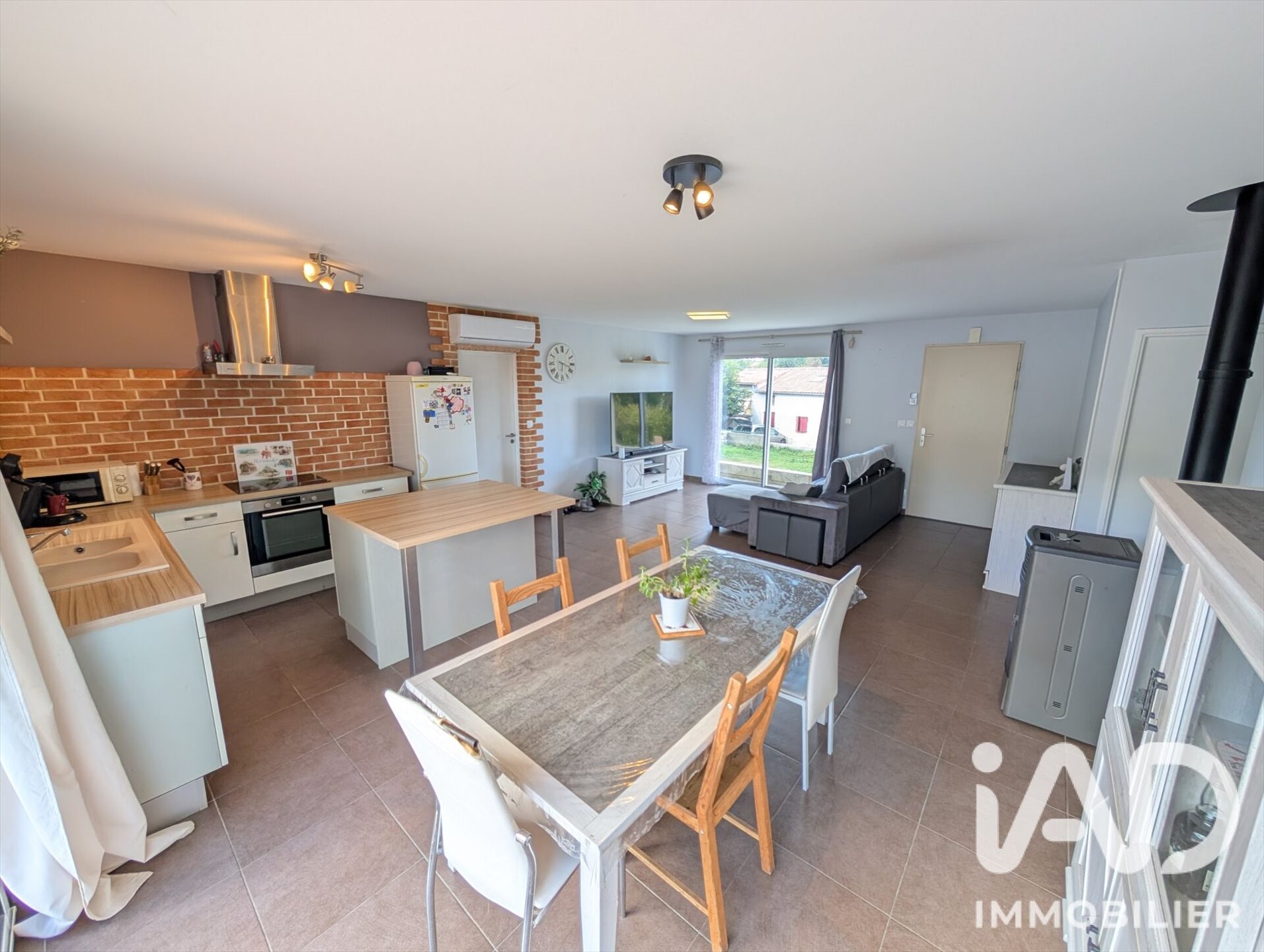 Maison à vendre, 97m², Civaux