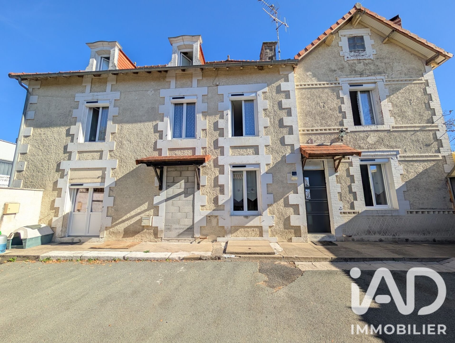 Maison à vendre, 147m², Chapelle-Viviers