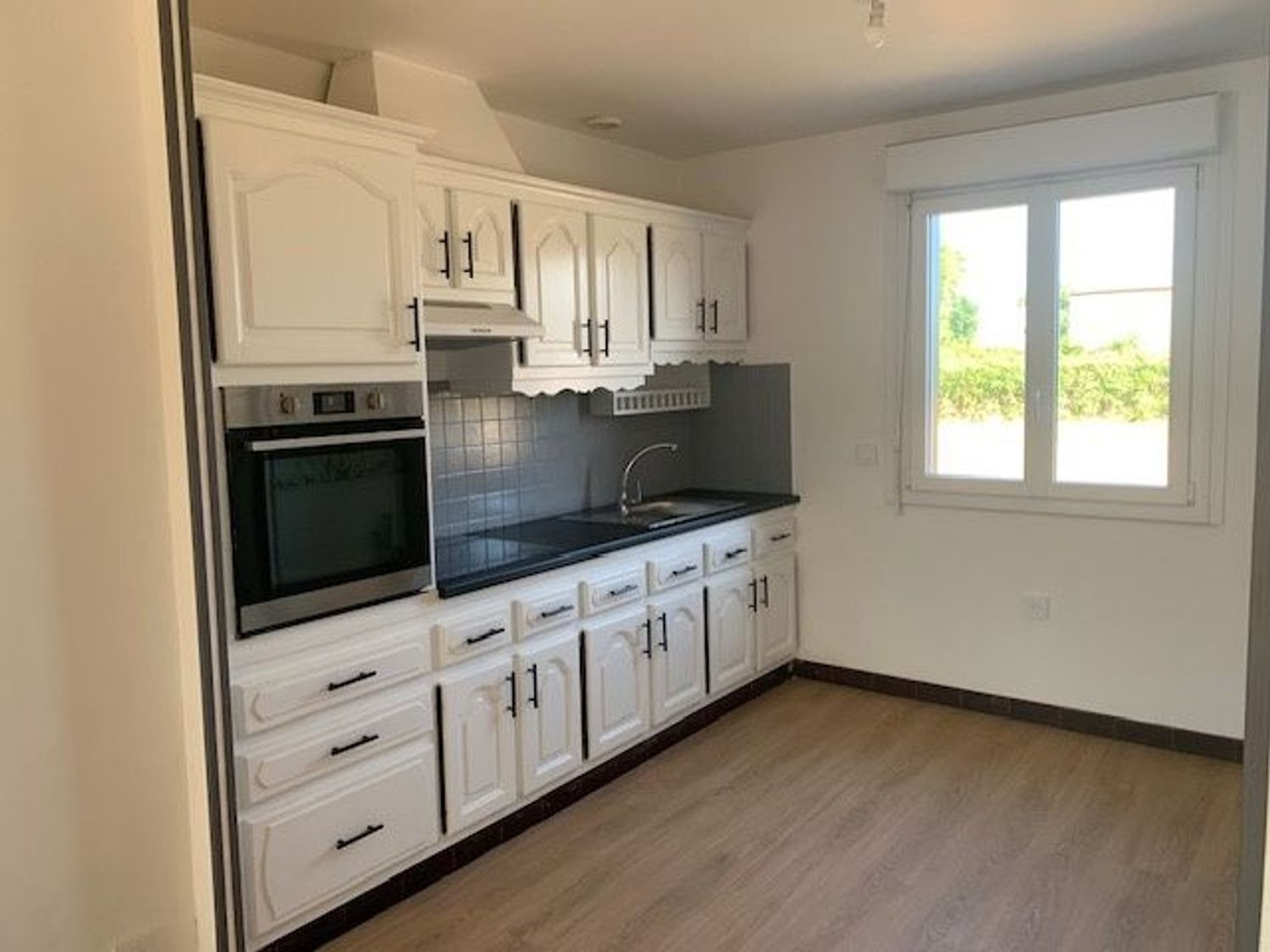 Maison à louer, 87m², Langoëlan