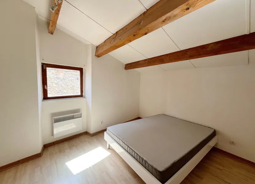 Appartement à louer, 66m², Lasbordes