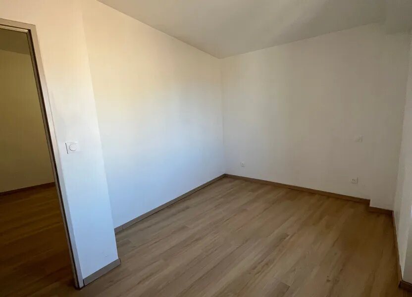 Appartement à louer, 31m², Lasbordes