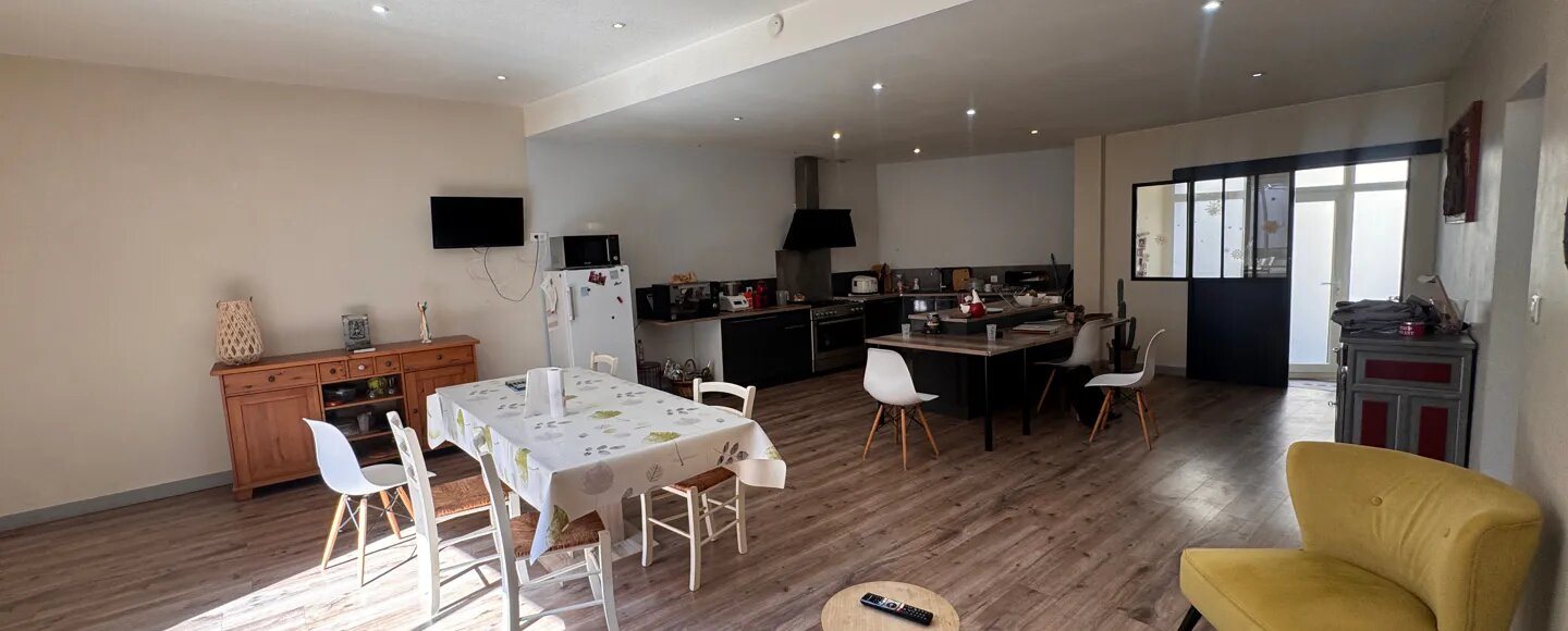 Maison à vendre, 298m², Azille