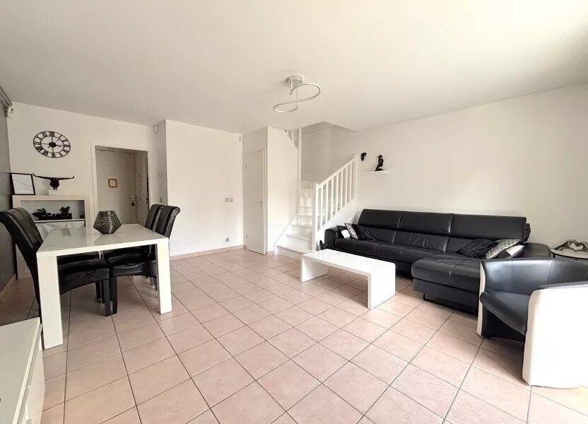 Maison à vendre, 92m², Lisses