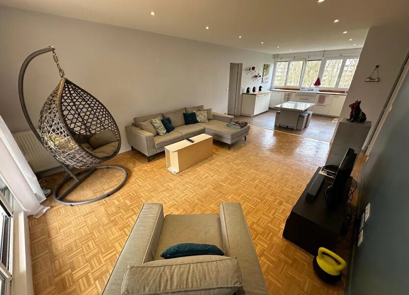 Appartement à louer, 98m², Vaux-le-Pénil