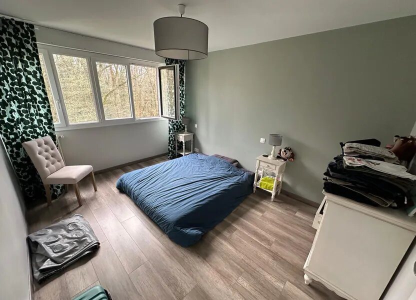 Appartement à louer, 98m², Vaux-le-Pénil