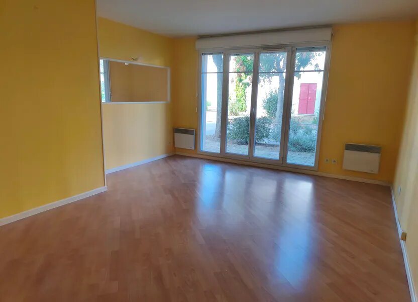 Appartement à louer, 51m², Le Coudray-Montceaux