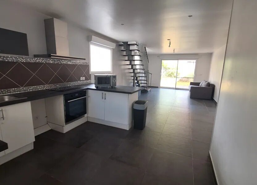 Maison à louer, 84m², Lisses