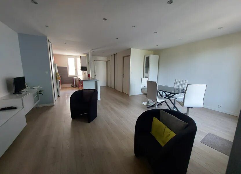 Appartement à vendre, 81m², Évry-Courcouronnes