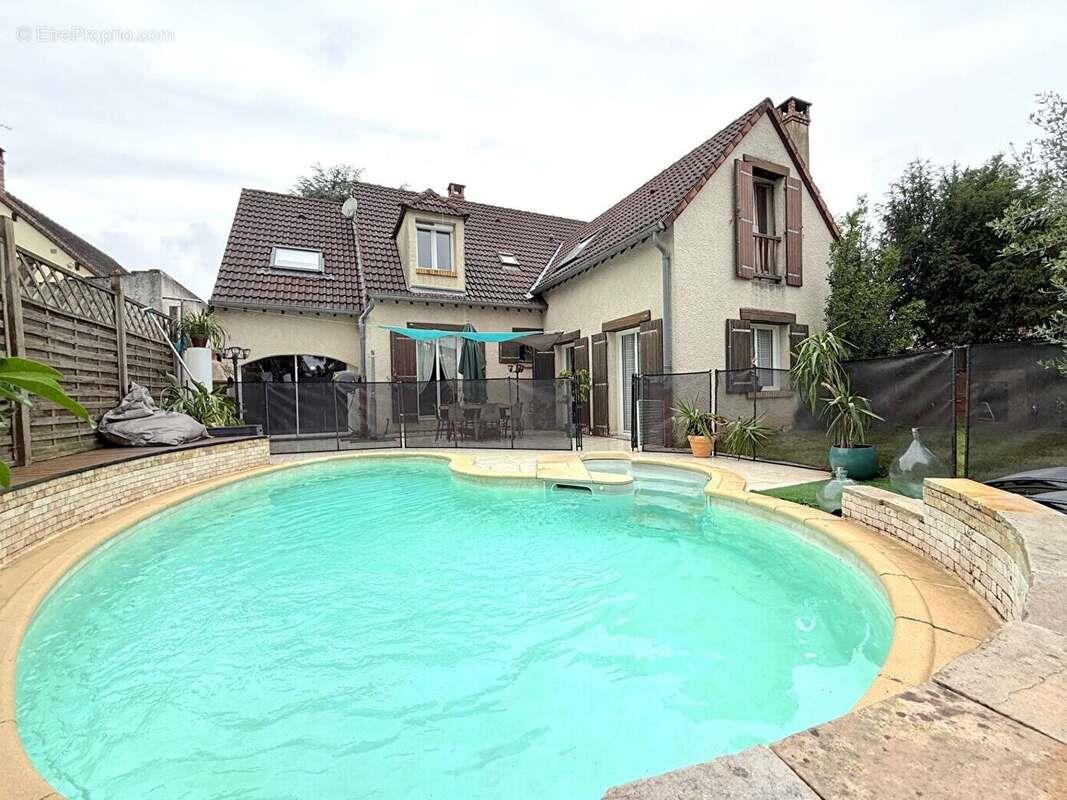 Maison à vendre, 164m², Ris-Orangis