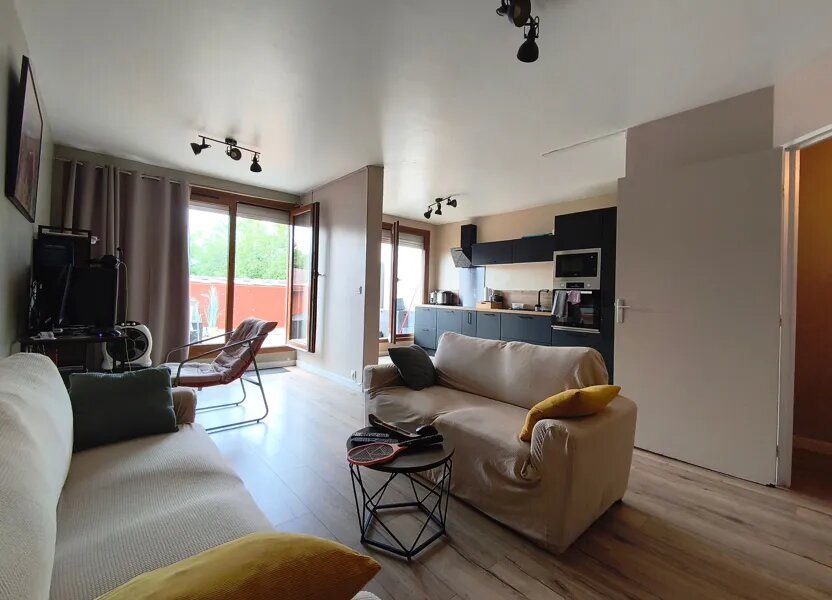 Appartement à louer, 62m², Évry-Courcouronnes