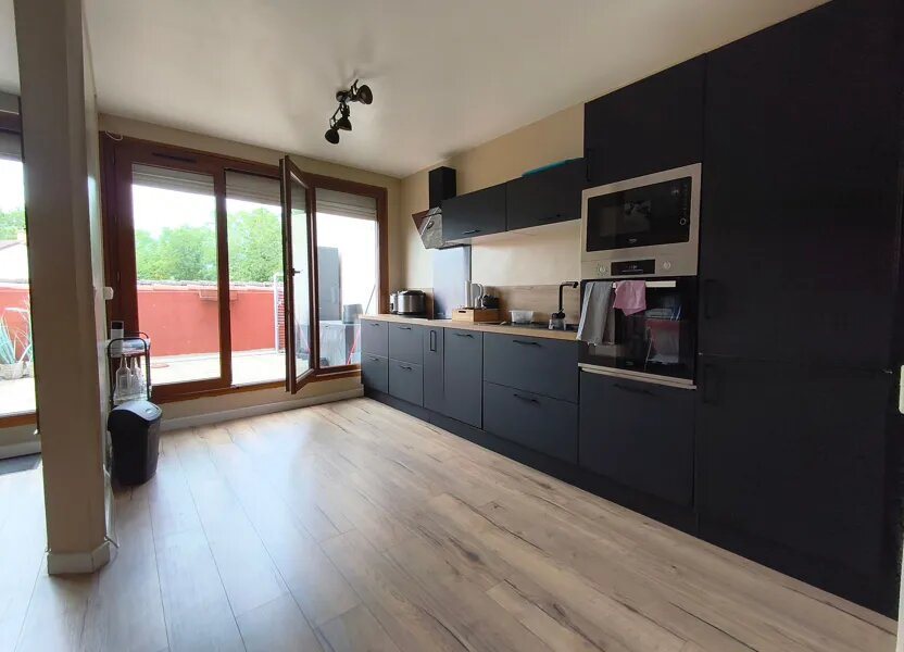 Appartement à louer, 62m², Évry-Courcouronnes