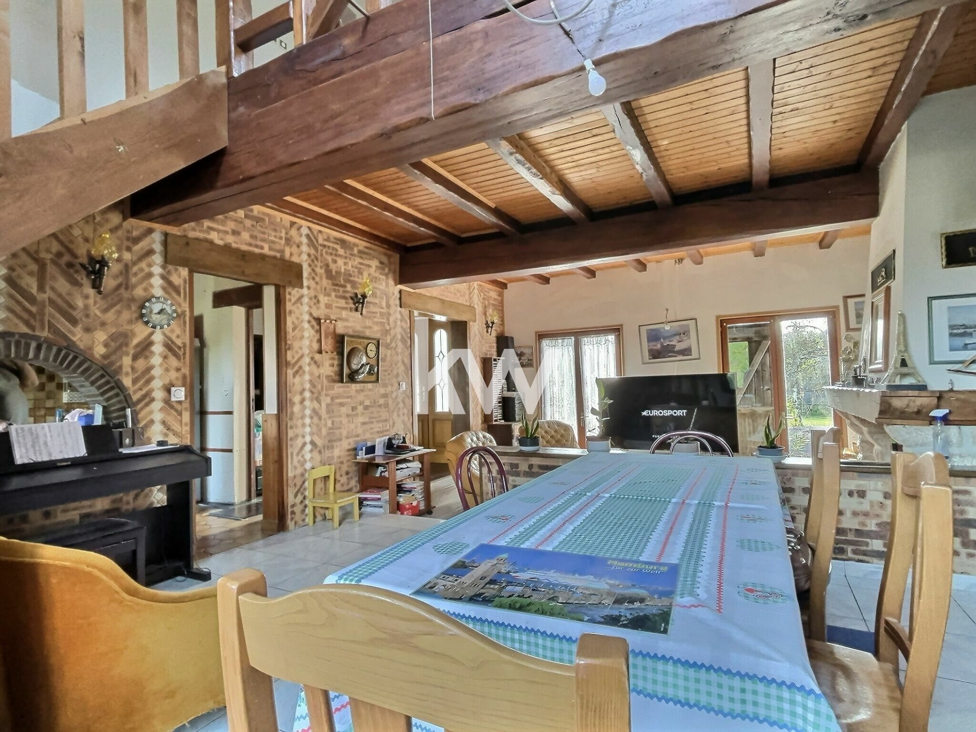 Maison à vendre, 257m², Montcresson