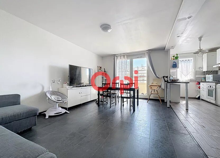 Appartement à vendre, 61m², Évry-Courcouronnes