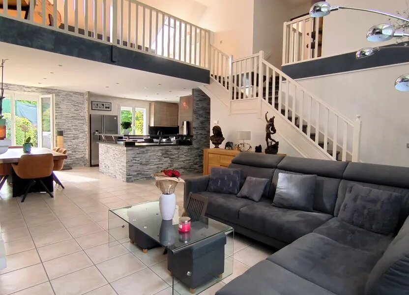 Maison à vendre, 167m², Etiolles