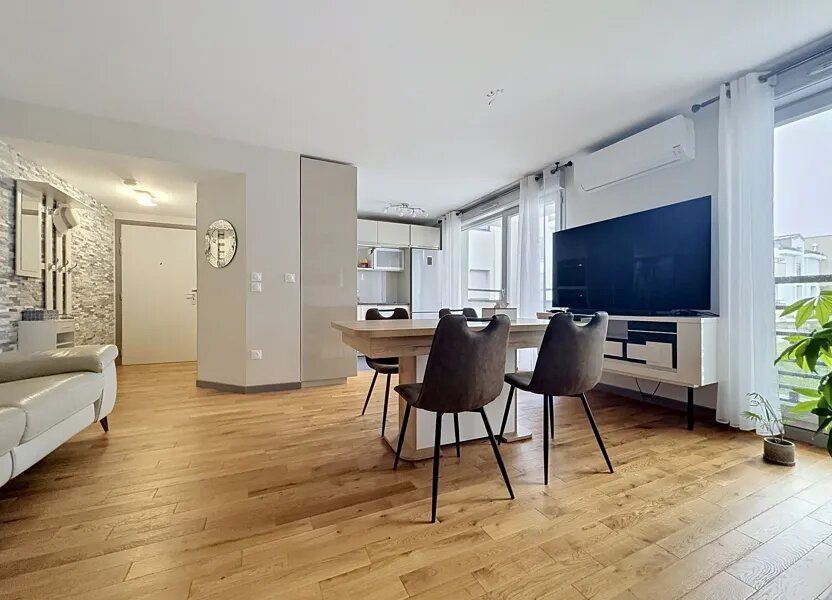 Appartement à louer, 107m², Antony