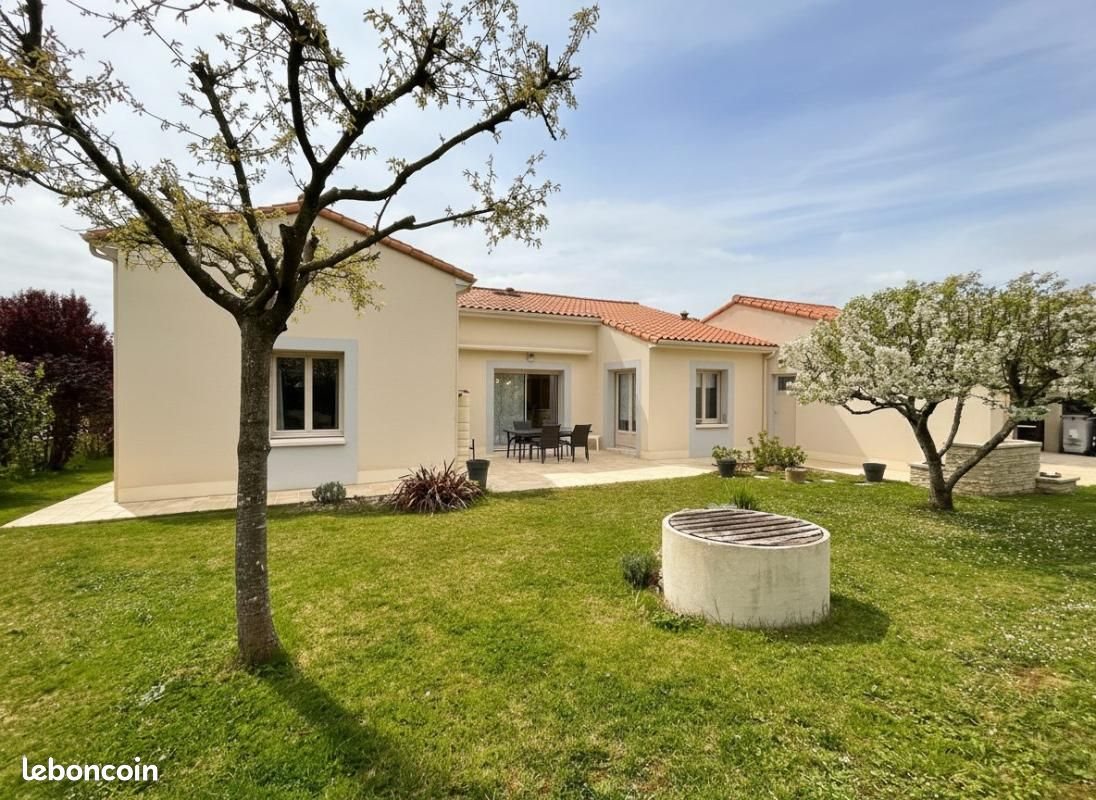 Maison à vendre, 144m², Aiffres