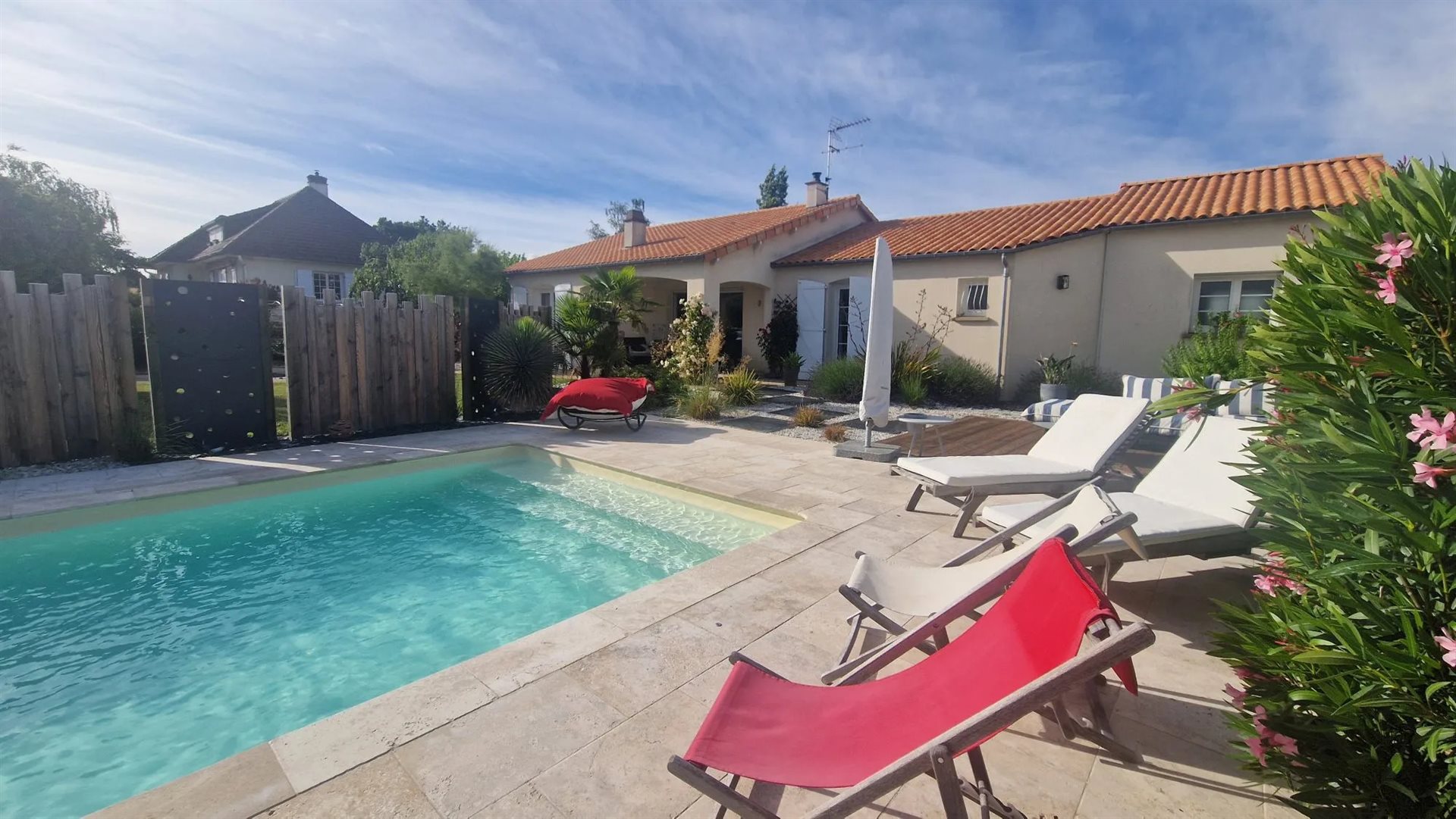 Maison à vendre, 151m², Aiffres