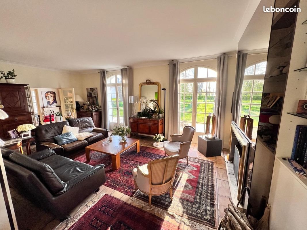Maison à vendre, 198m², La Crèche