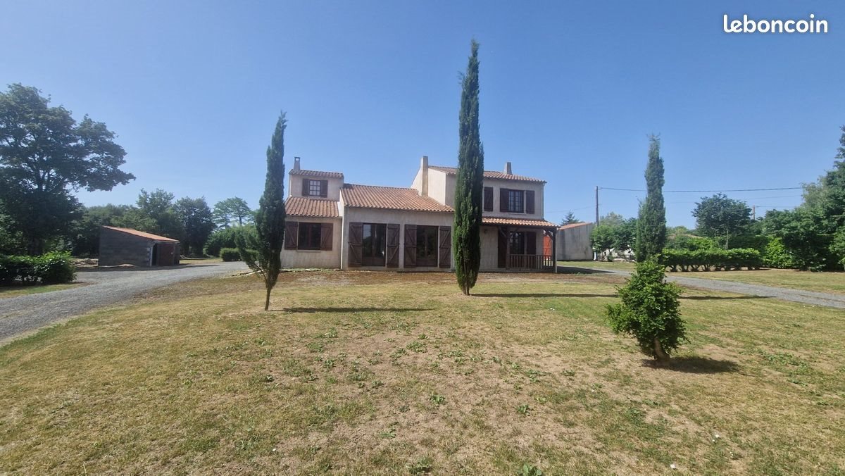 Maison à vendre, 210m², Vallans