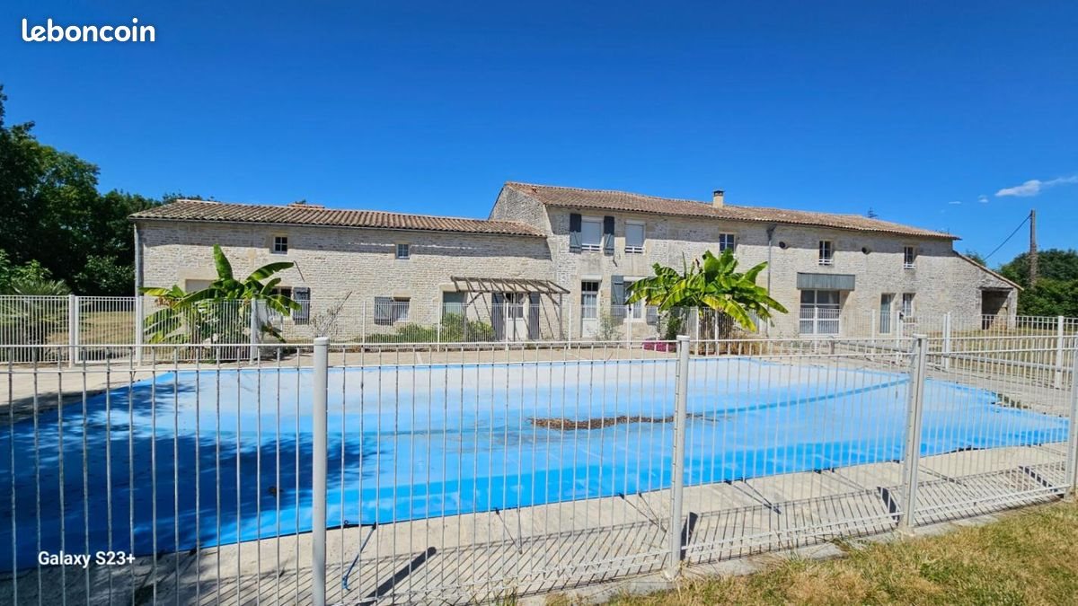 Maison à vendre, 400m², Aiffres