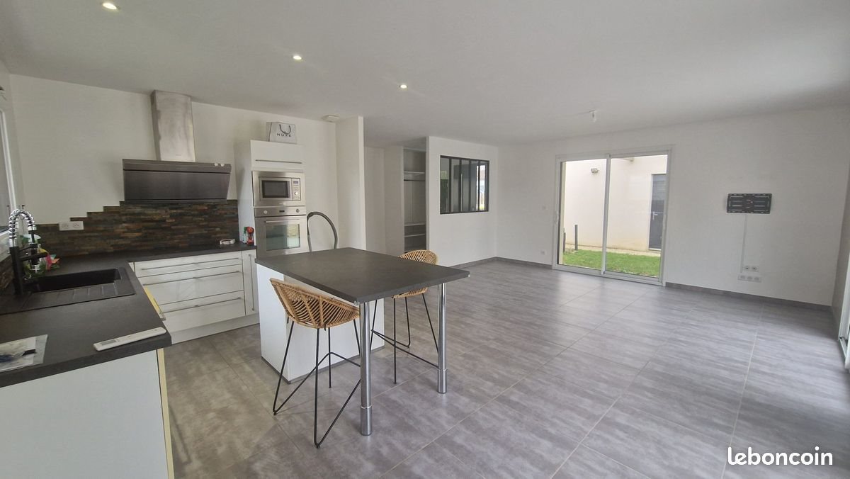 Maison à vendre, 123m², Chauray