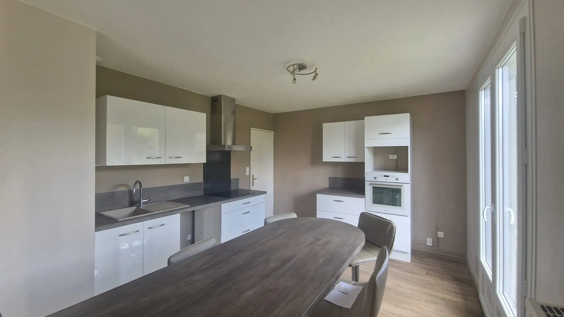 Maison à vendre, 130m², La Crèche