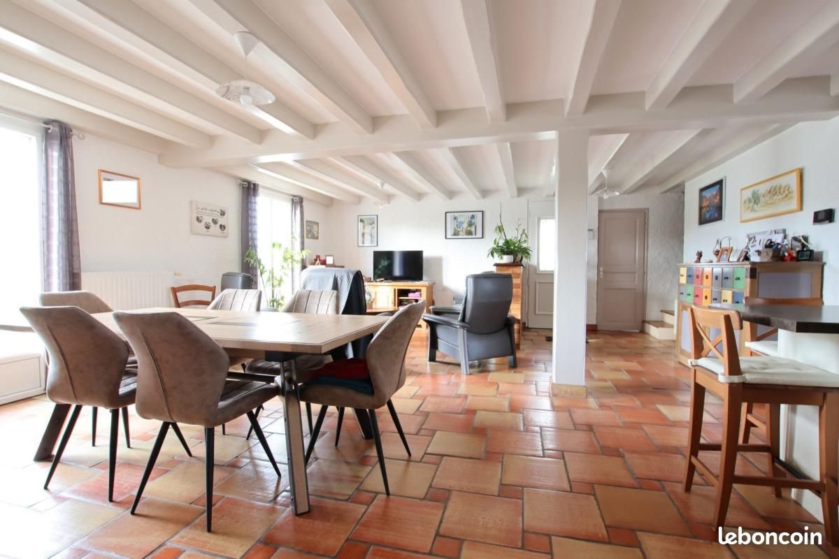 Maison à vendre, 158m², La Crèche