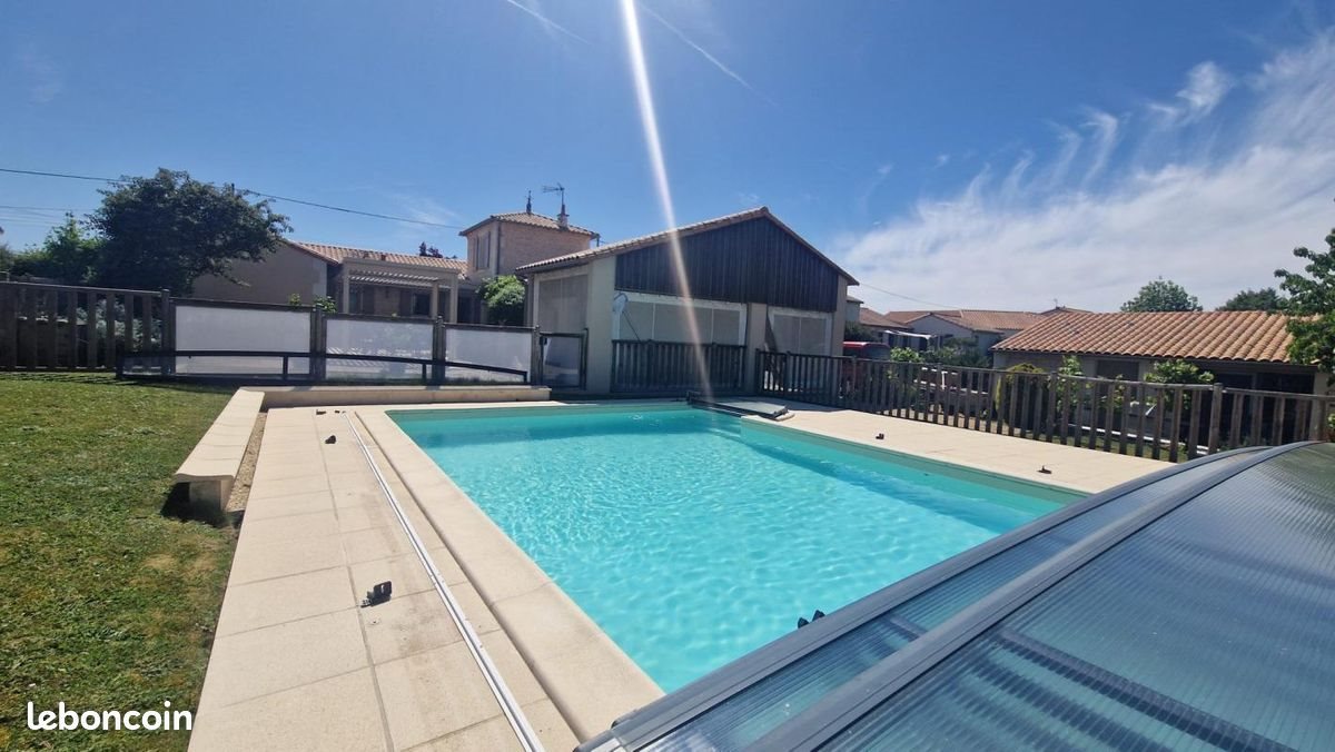 Maison à vendre, 158m², La Crèche