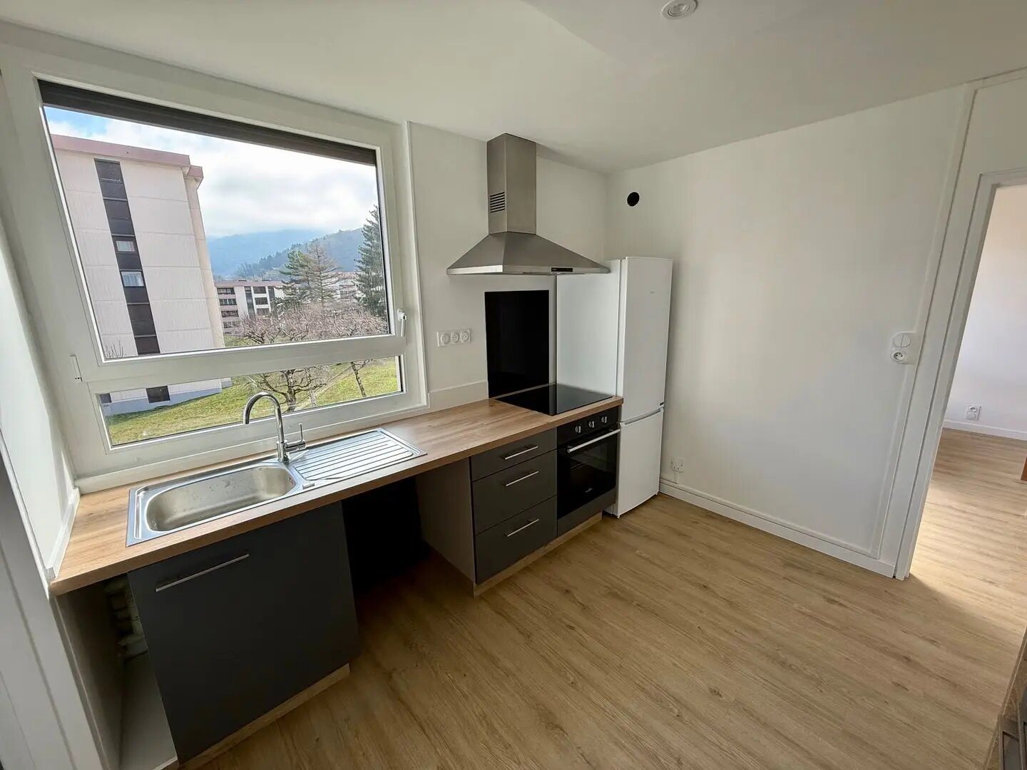 Appartement à louer, 79m², Faverges