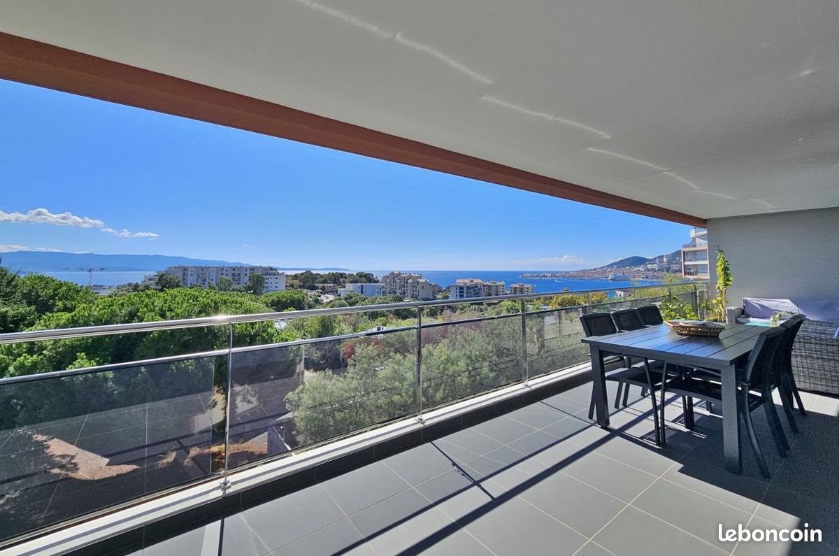 Appartement à vendre, 88m², Ajaccio