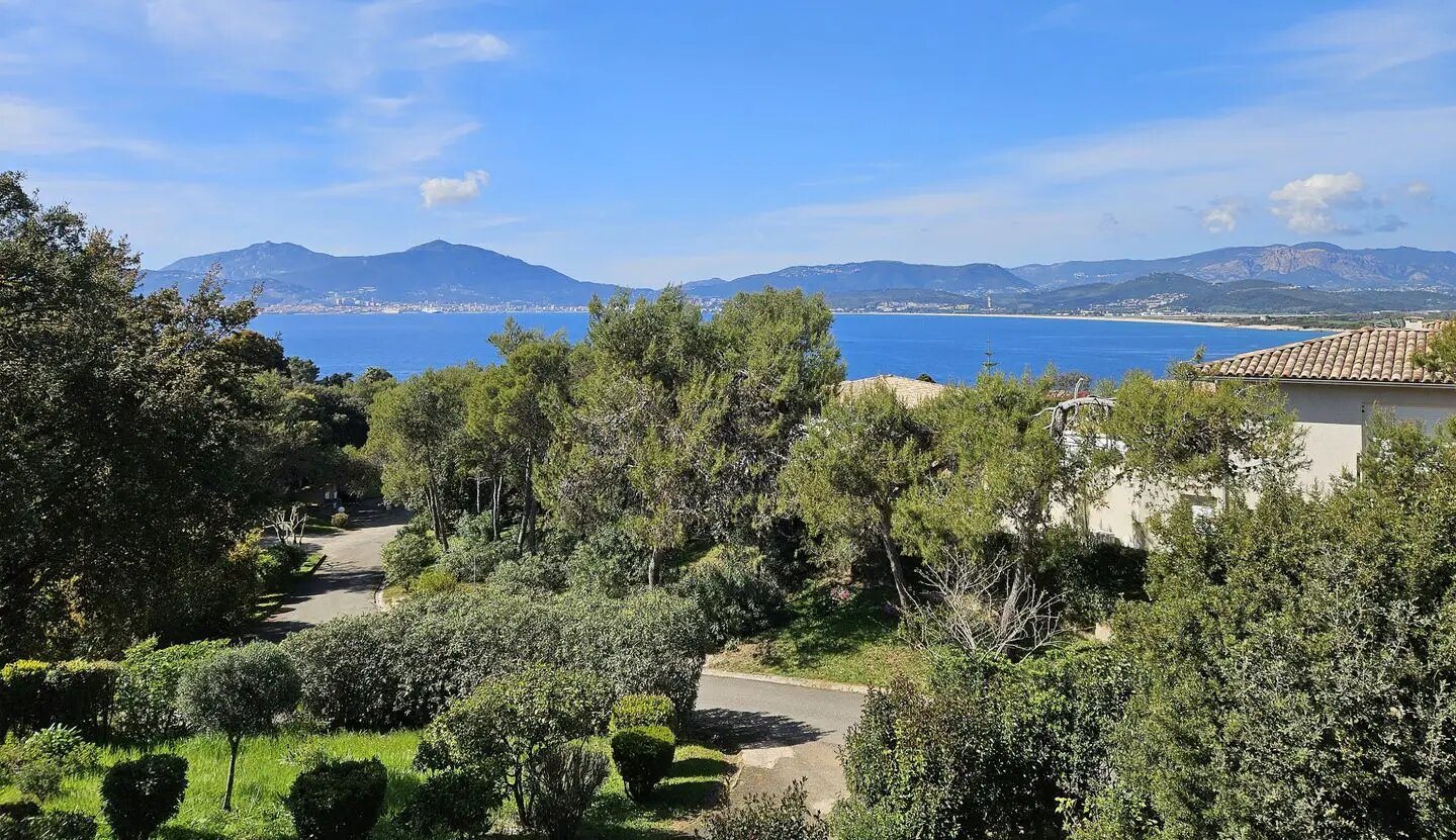 Maison à vendre, 92m², Pietrosella