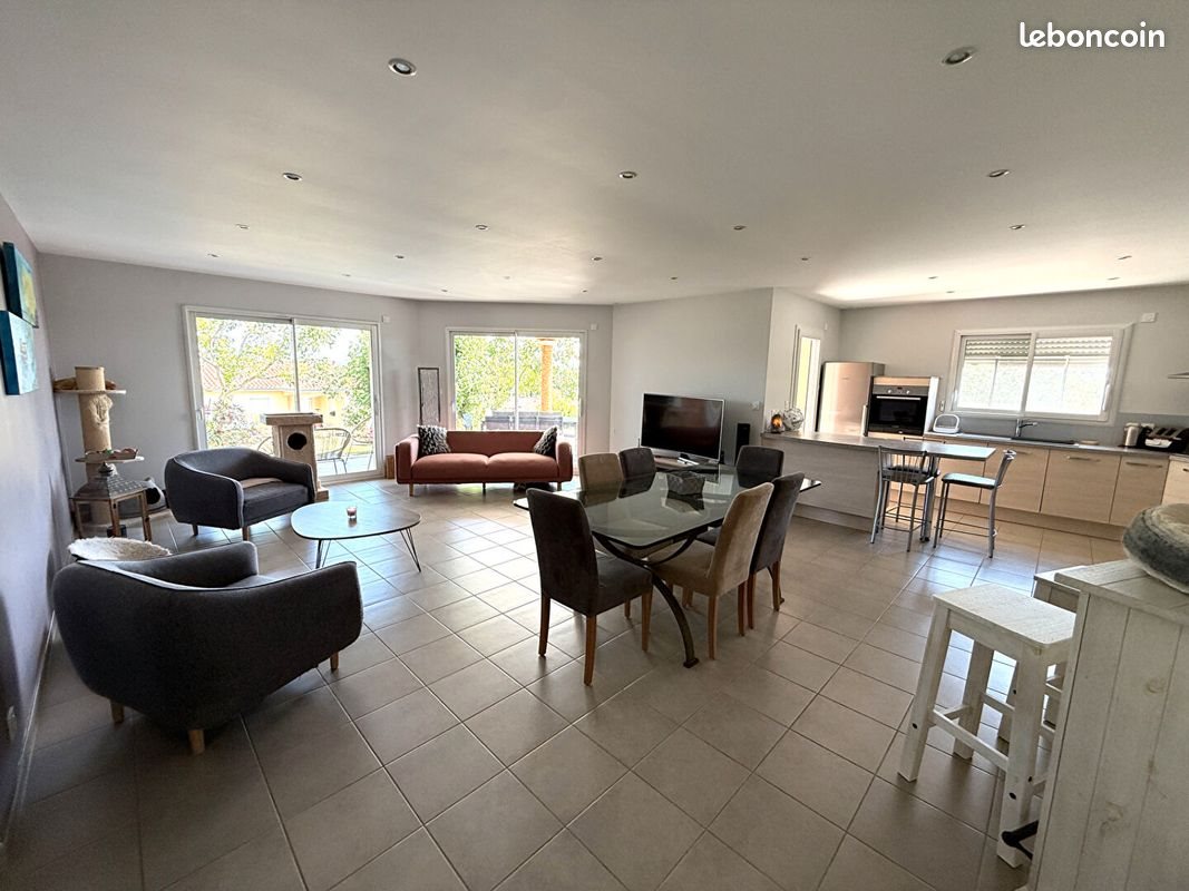 Maison à vendre, 122m², Vonnas
