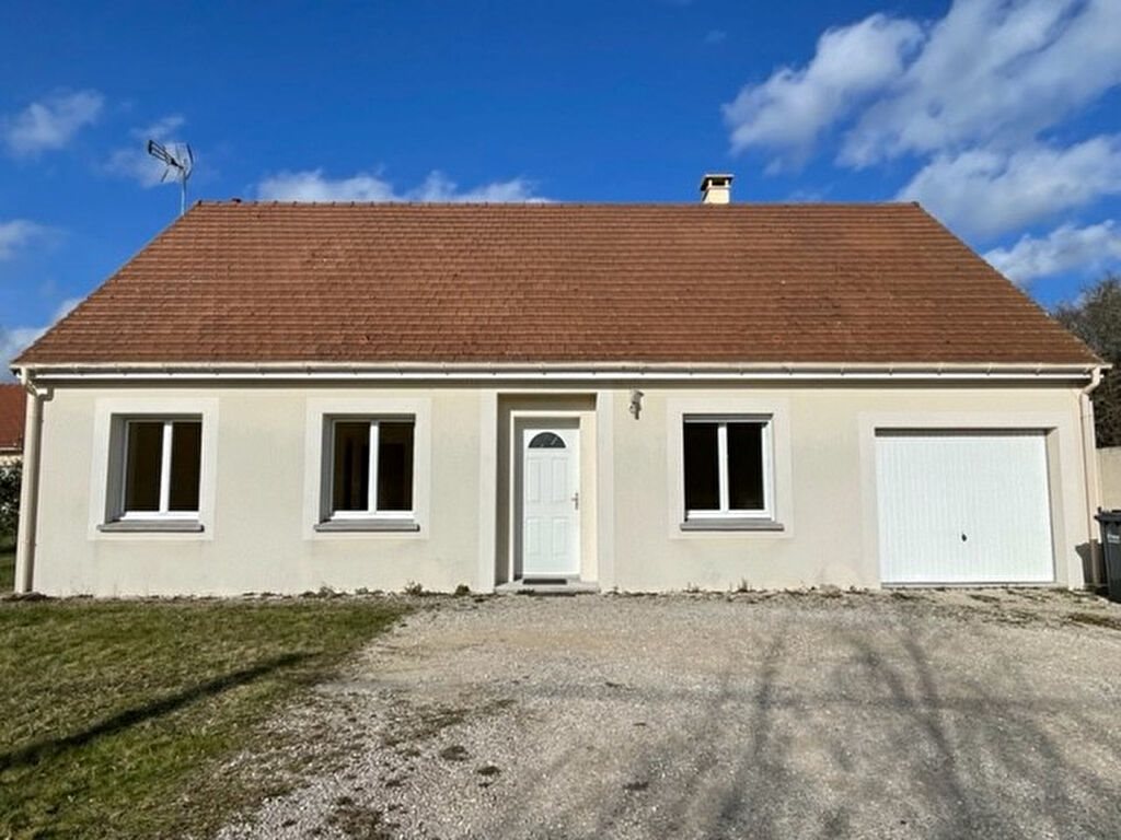 Maison à louer, 90m², Chilleurs-aux-Bois