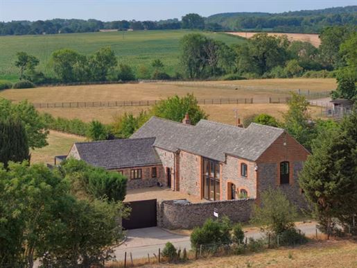 Advert pic 0