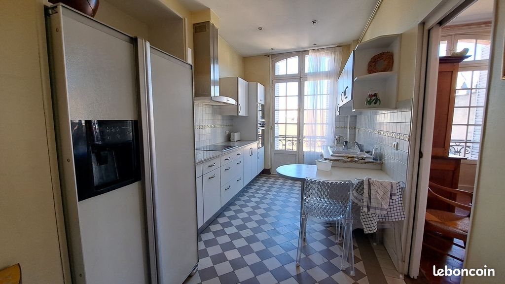 Appartement à vendre, 296m², Vichy