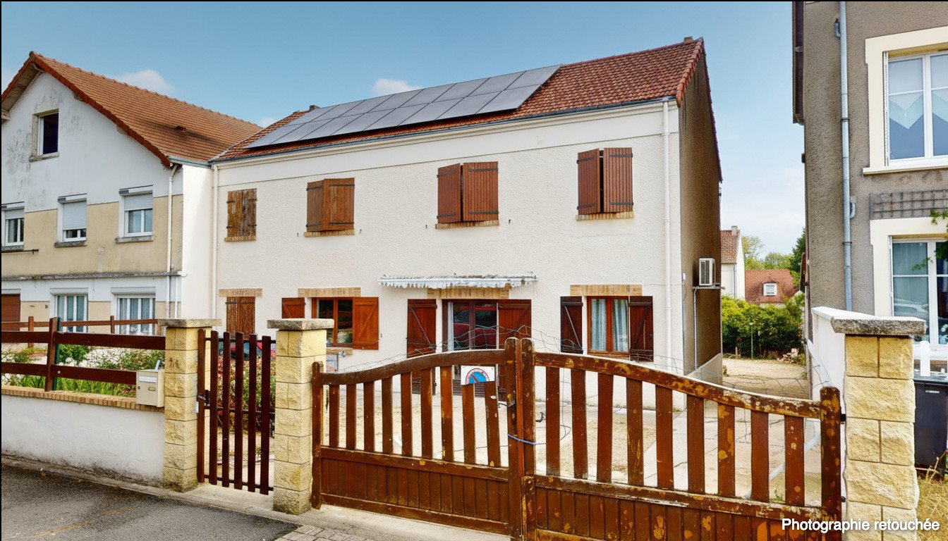 Maison à vendre, 140m², Avord