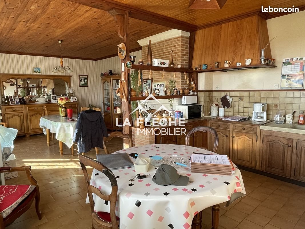 Maison à vendre, 218m², La Flèche