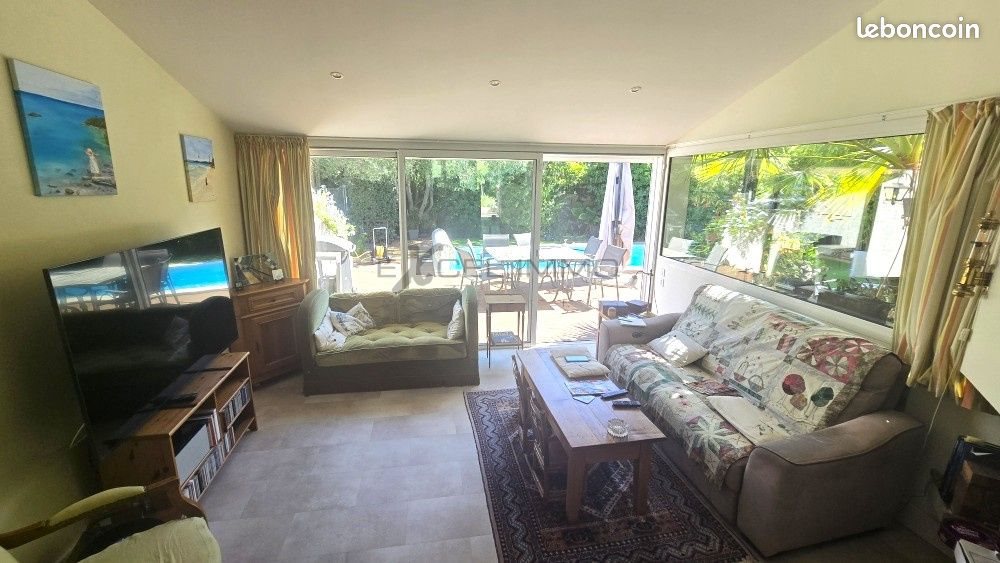 Maison à vendre, 196m², Carqueiranne
