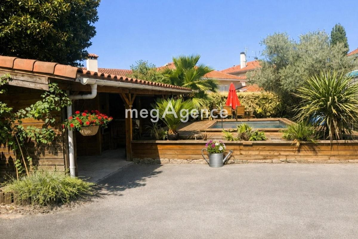 Maison à vendre, 155m², Léon