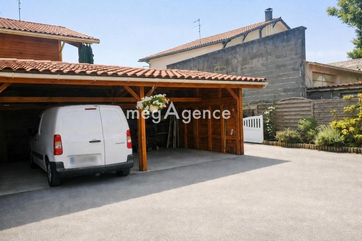 Maison à vendre, 155m², Léon